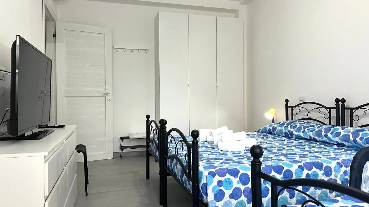 Elisabeth House Lägenhet Monserrato Italien